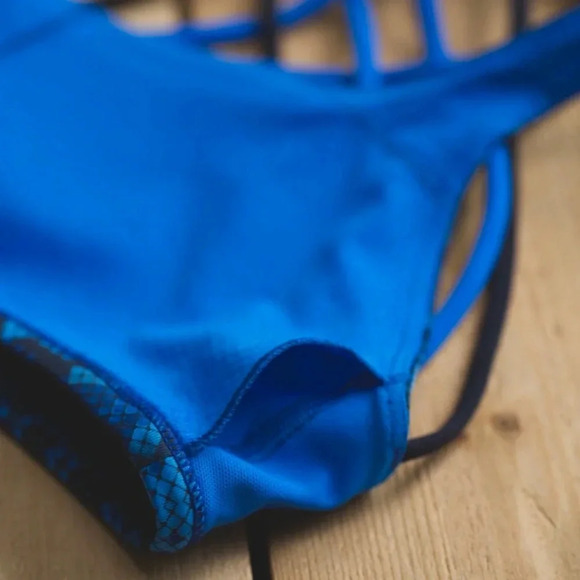 Lululemon Free To Be *WildMini Ziggy Snake Pipe Dream Blue Sapphire Blue - Picture 5 of 10